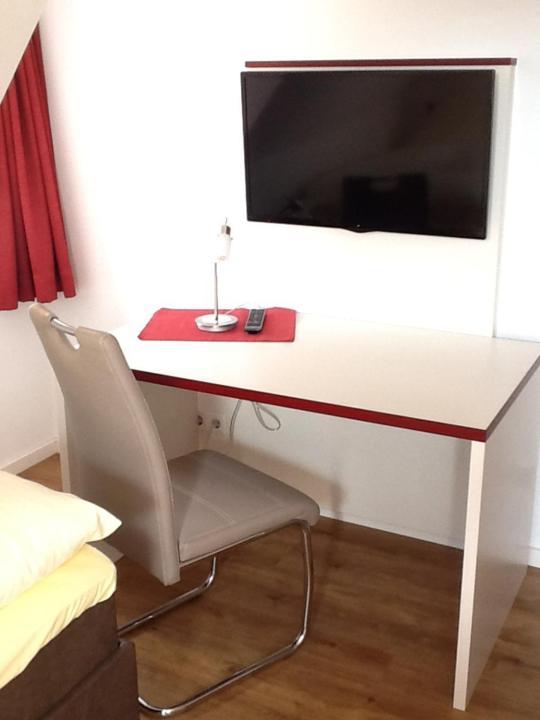 Hotel Adler Babenhausen  Exteriör bild